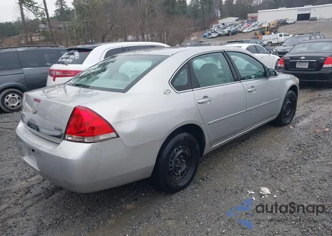 2008 Chevrolet Impala Ls z USA, uszkodzony, nr VIN 2G1WB55K281255852
